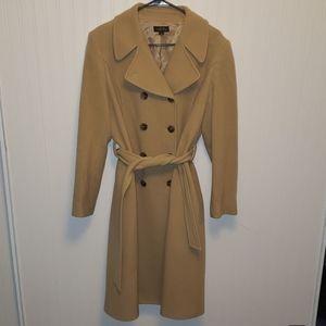 Tahari woman's Coat